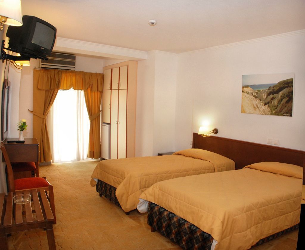 Astoria Hotel Khartata Exterior photo